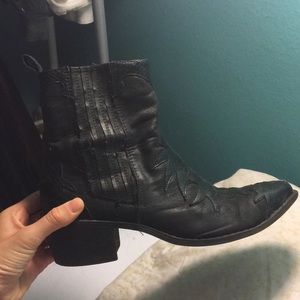 Matisse western inspired boot